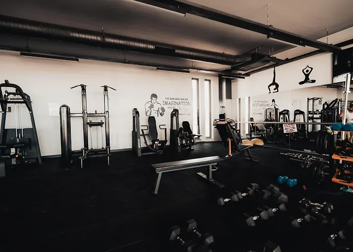 Panoramic View 250m To Sea Pool アパート Akanthou